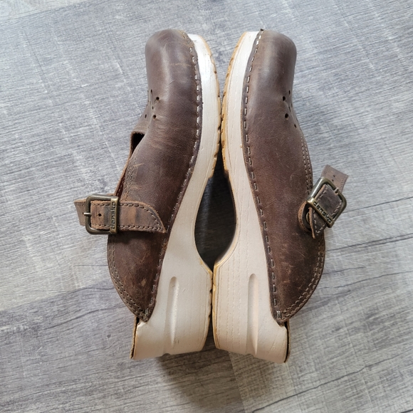 Dansko Clogs - Picture 5 of 6